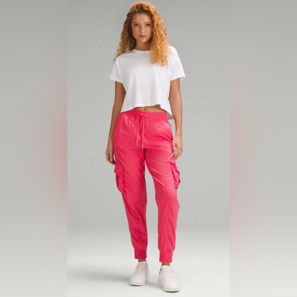 Lululemon NWT Dance Studio Relaxed Fit Mid Rise Cargo Joggers Glazed Pink Size M - Picture 5 of 15